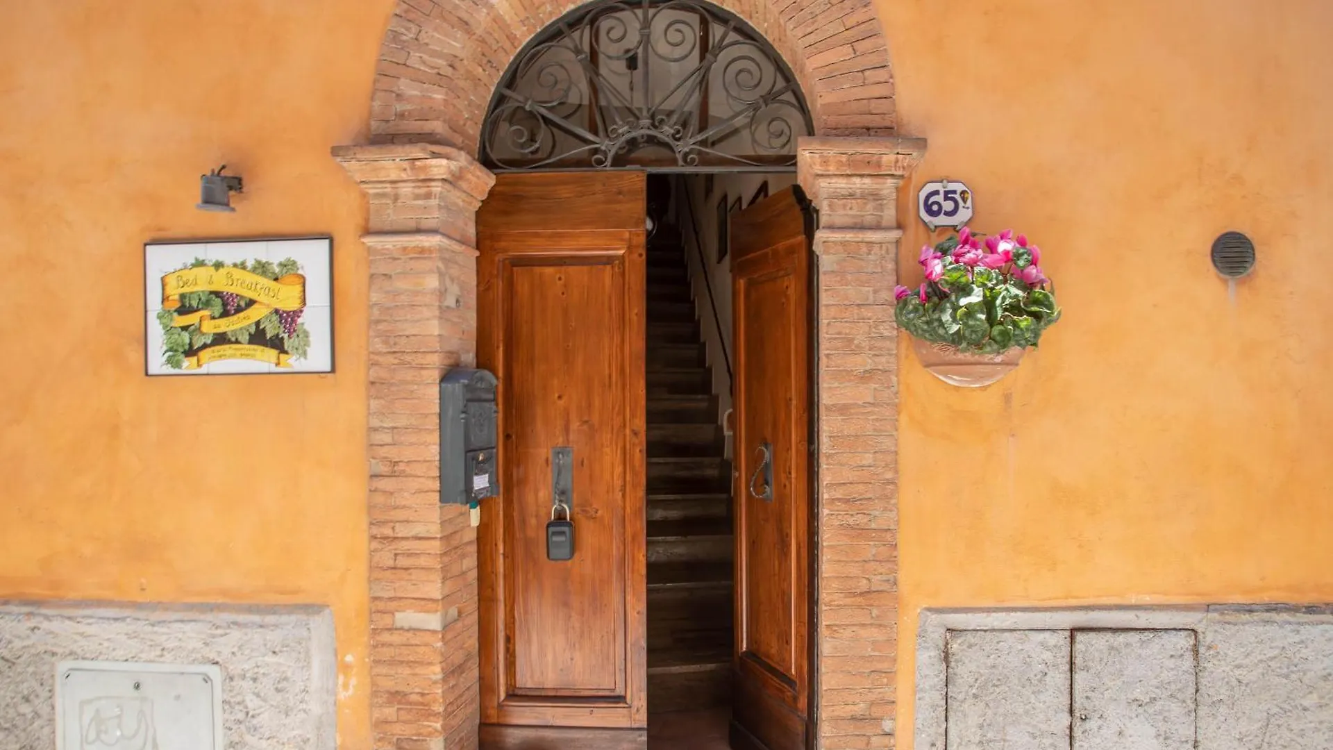 Guesthouse Da Idolina Dal 1946 Montalcino