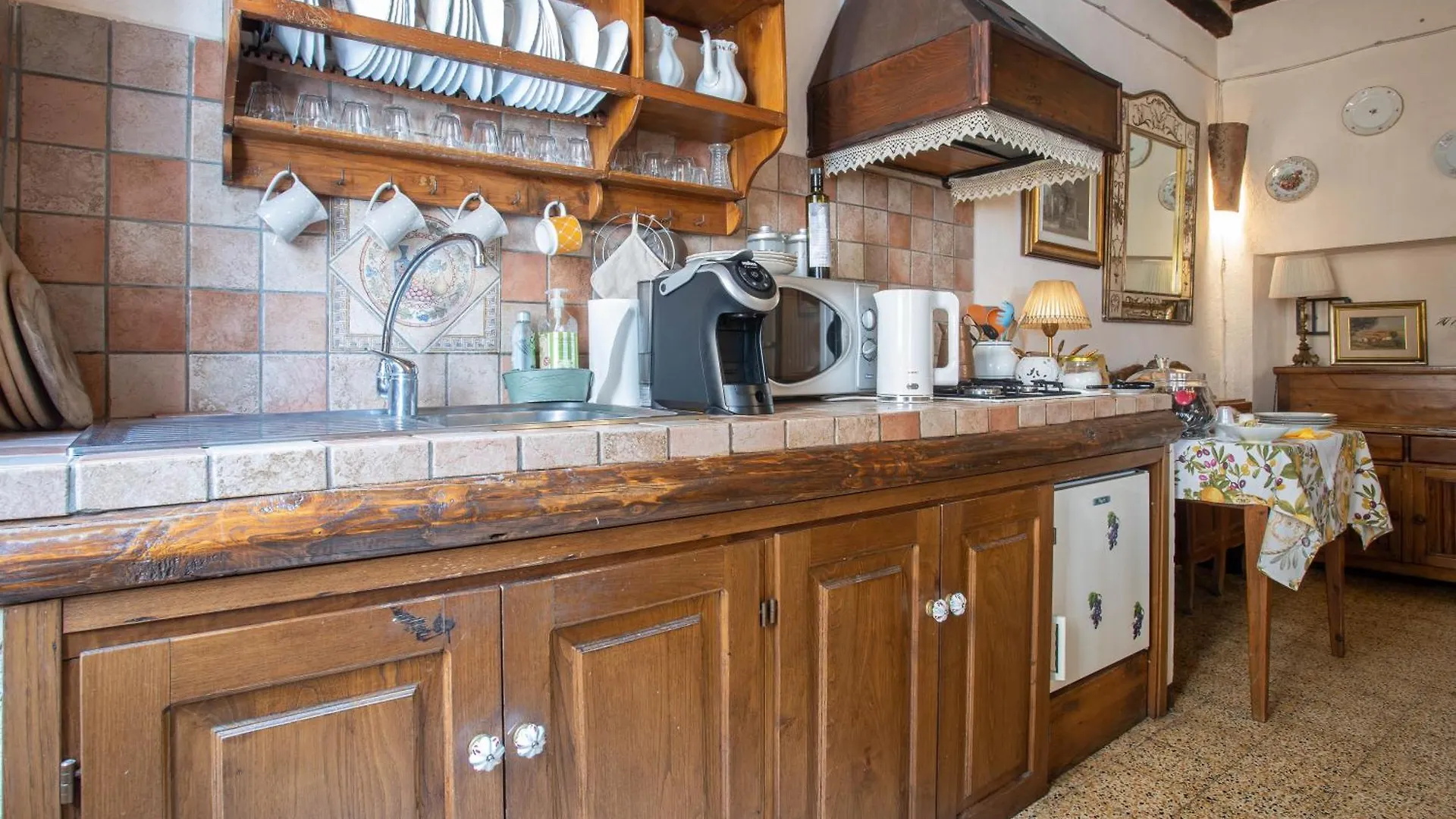 Guesthouse Da Idolina Dal 1946 Montalcino 3*,  Italy