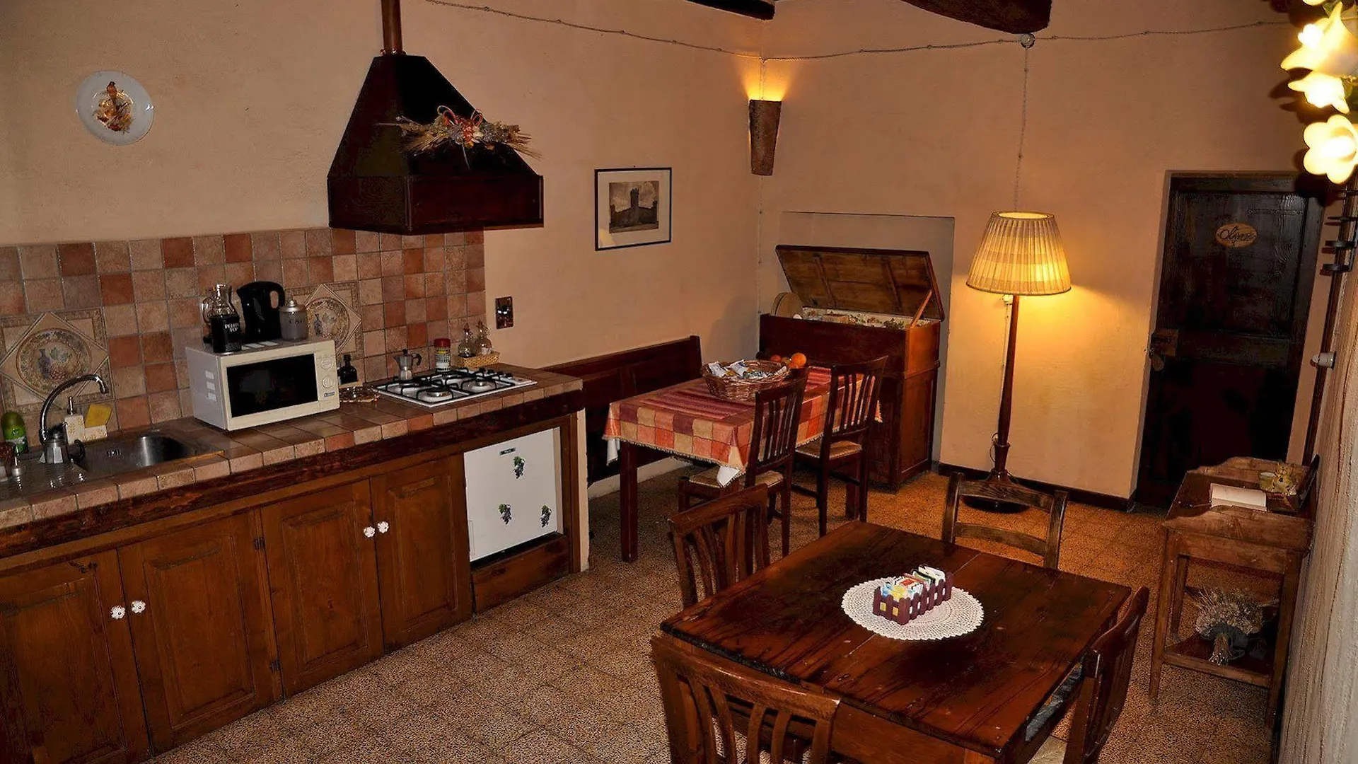 Guesthouse Da Idolina Dal 1946 Montalcino 3*,  Italy